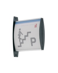 Signalétique murale en drapeau